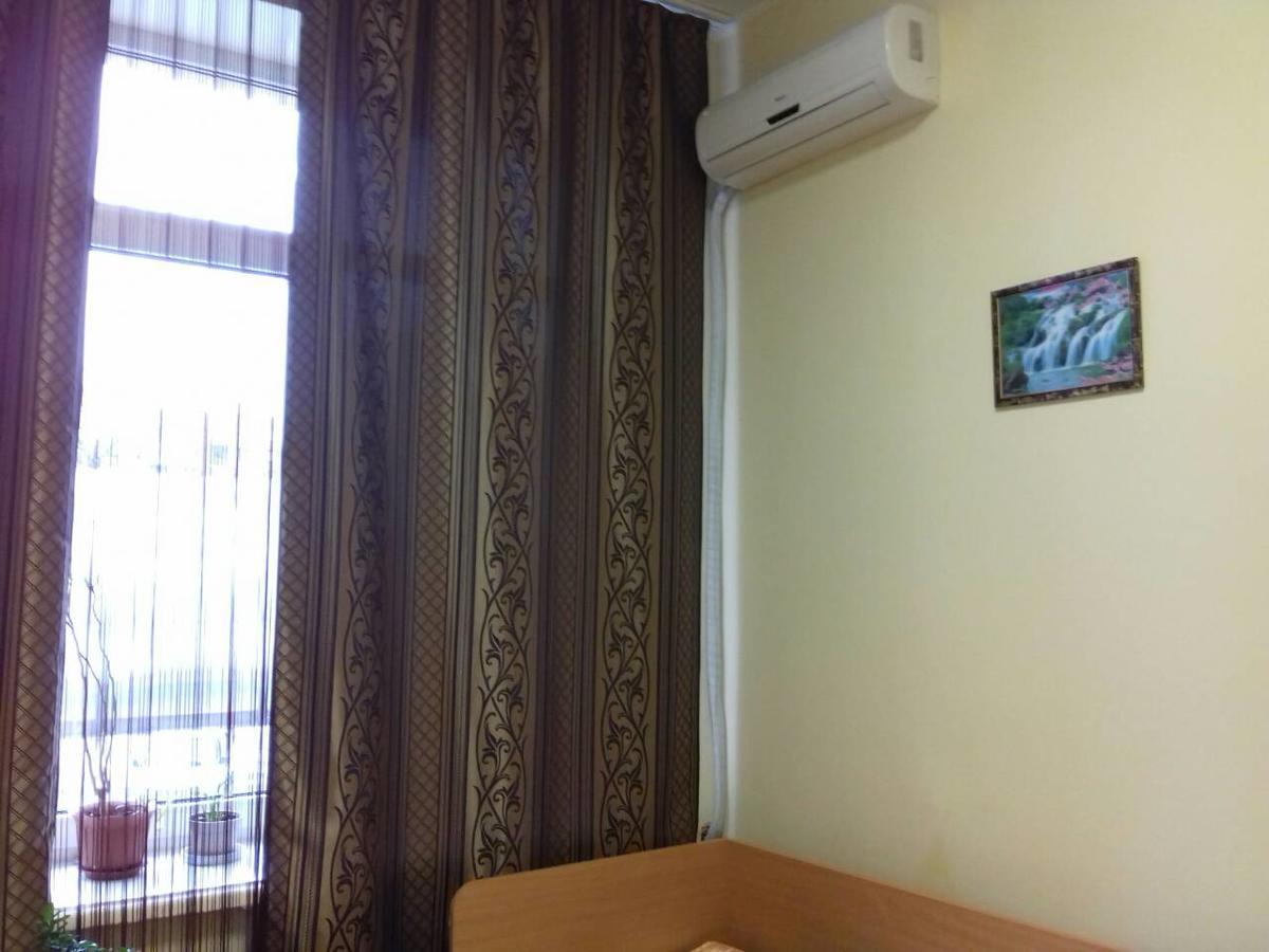 Hotel As 1 Uzhhorod Εξωτερικό φωτογραφία