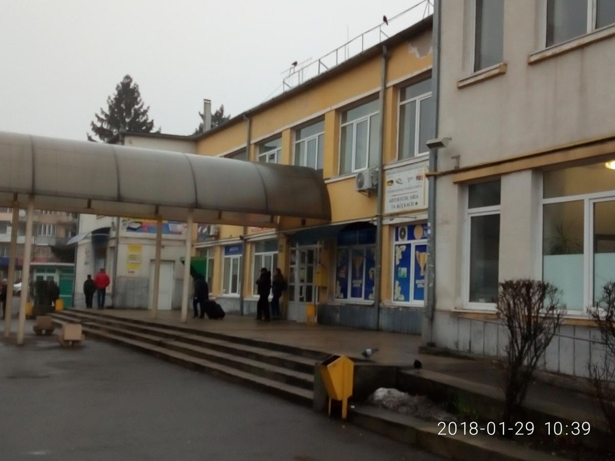Hotel As 1 Uzhhorod Εξωτερικό φωτογραφία